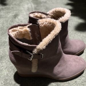 Women's Suede Shearling-Lined Wedge Ankle Boots - Taupe